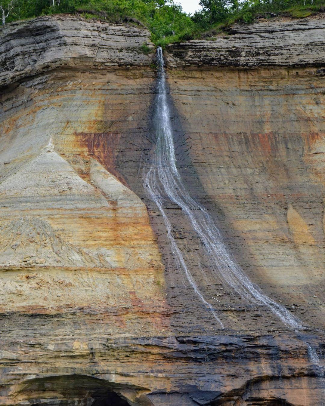 Bridalveil Falls