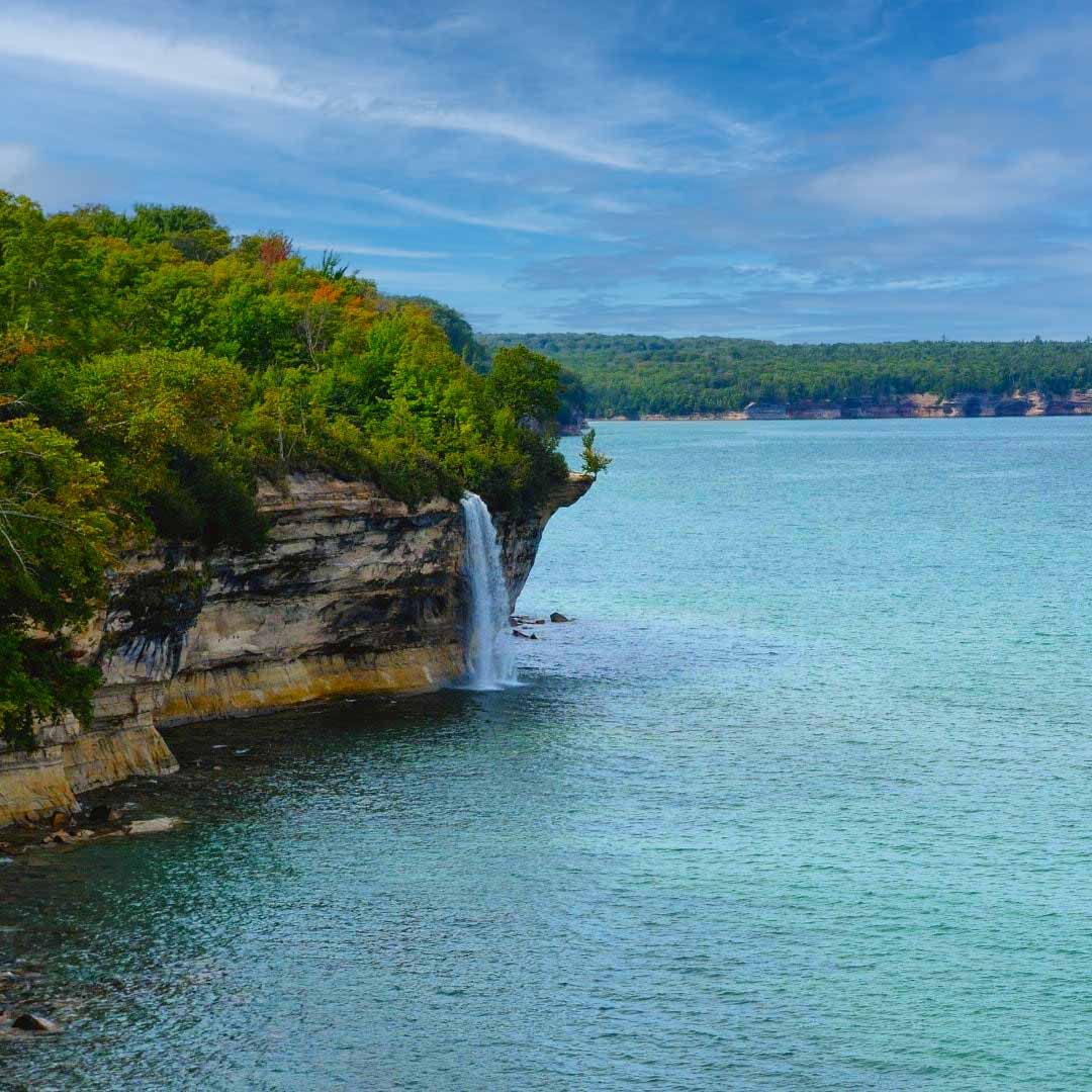 Spray Falls. PC: Munising Visitors Bureau.
