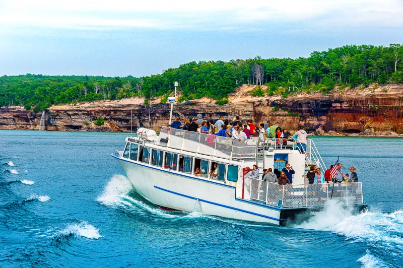Pictured Rocks Cruises