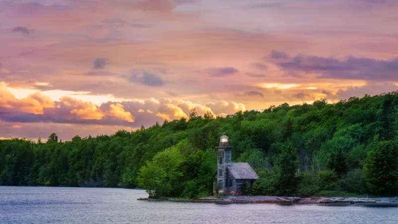 The East Channel Lighthouse seen on a Pictured Rocks Cruises tour